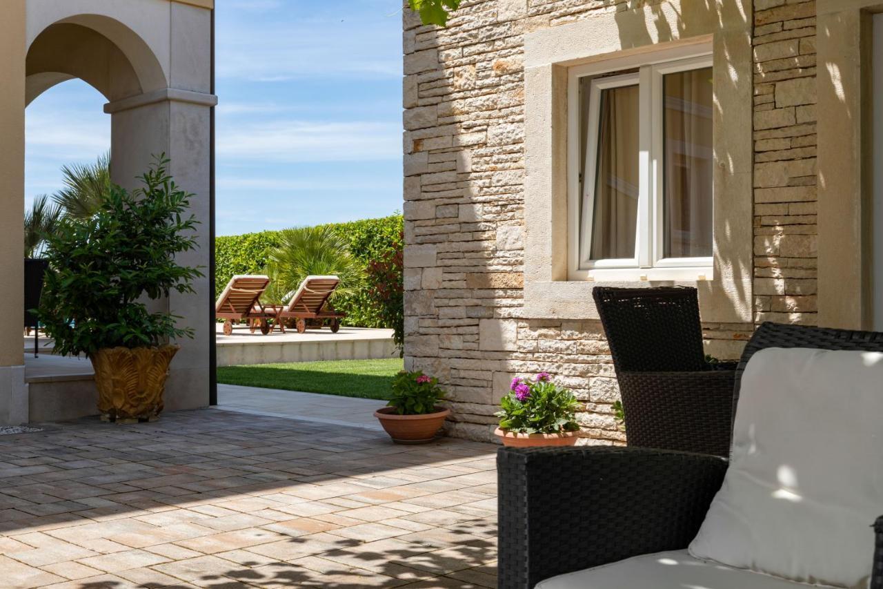 B&B Villa Oasa 1 Rovinj Bagian luar foto