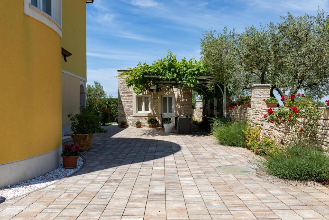 B&B Villa Oasa 1 Rovinj Bagian luar foto