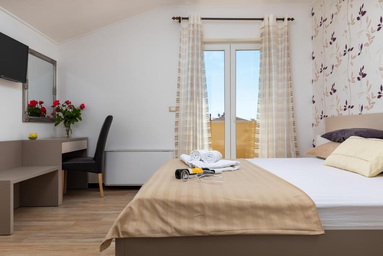 B&B Villa Oasa 1 Rovinj Bagian luar foto
