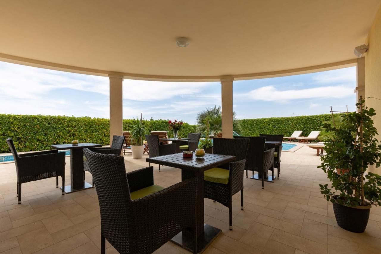 B&B Villa Oasa 1 Rovinj Bagian luar foto