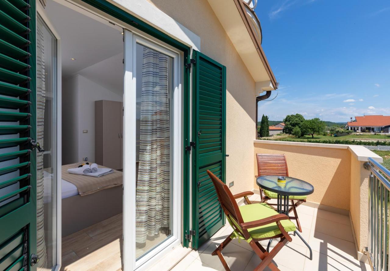 B&B Villa Oasa 1 Rovinj Bagian luar foto